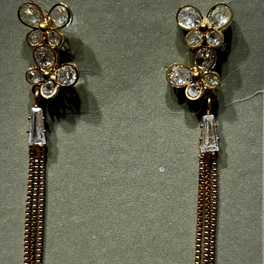 Golden Flower Dangle Earrings